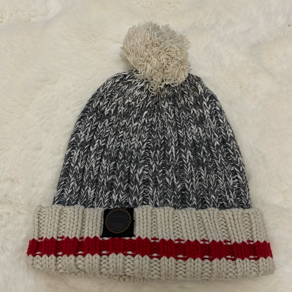 Kombi Camp Pom Beanie